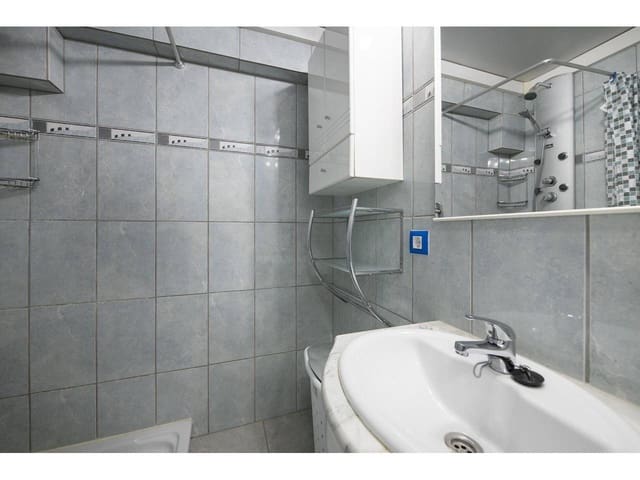 Studio till salu i Castell-Platja d'Aro - 100 000 € (Ref: 9392076)