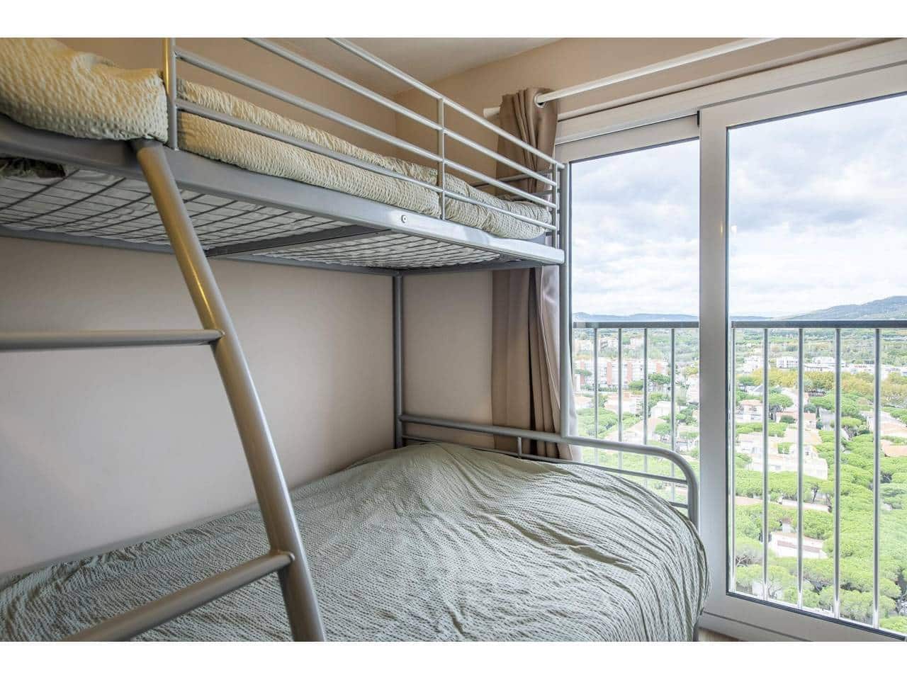 Studio til salgs i Castell-Platja d'Aro - € 100 000 (Ref: 9392076)