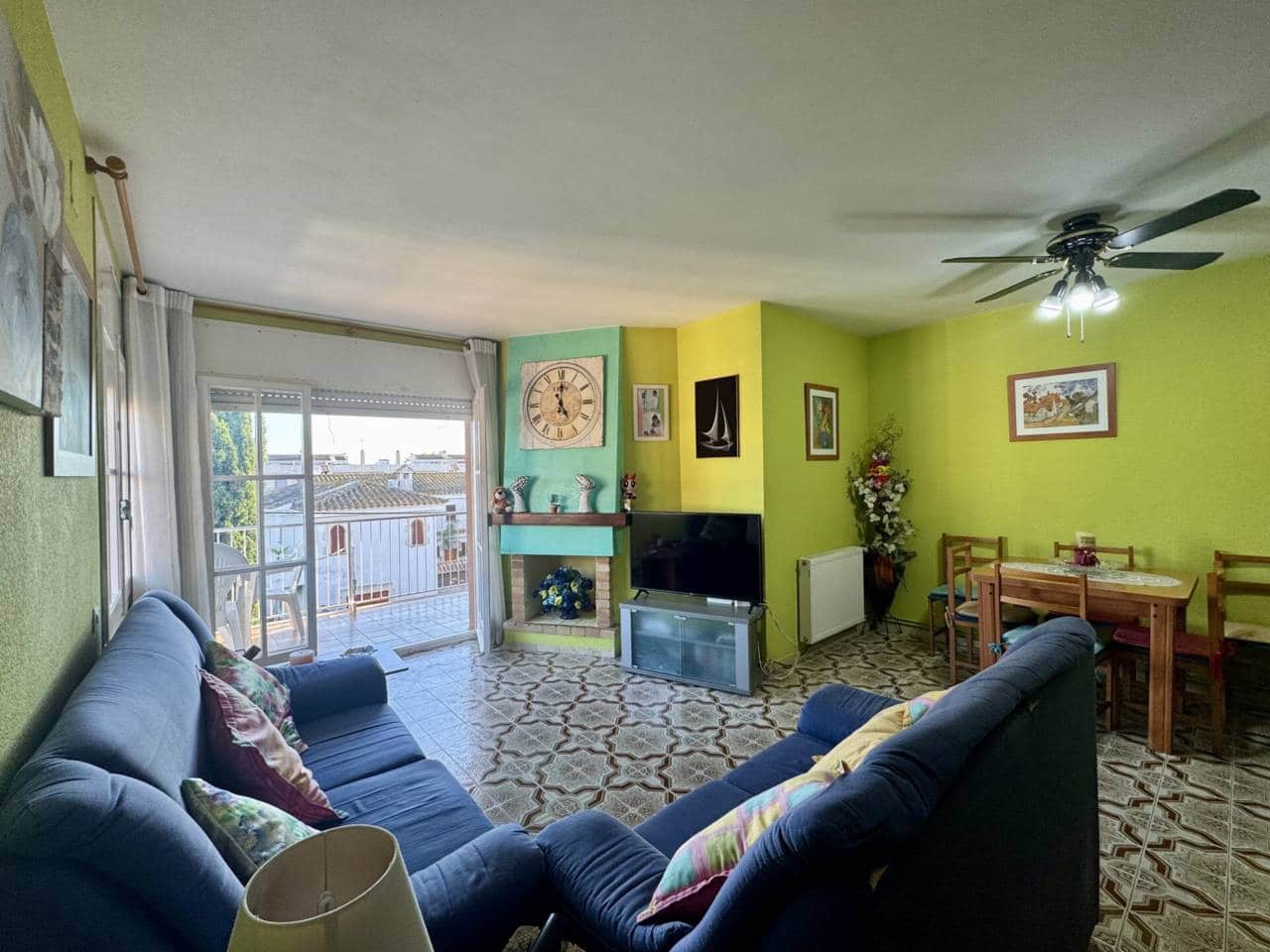 3 bedroom Flat for sale in Castell-Platja d'Aro - € 320,000 (Ref: 9395776)