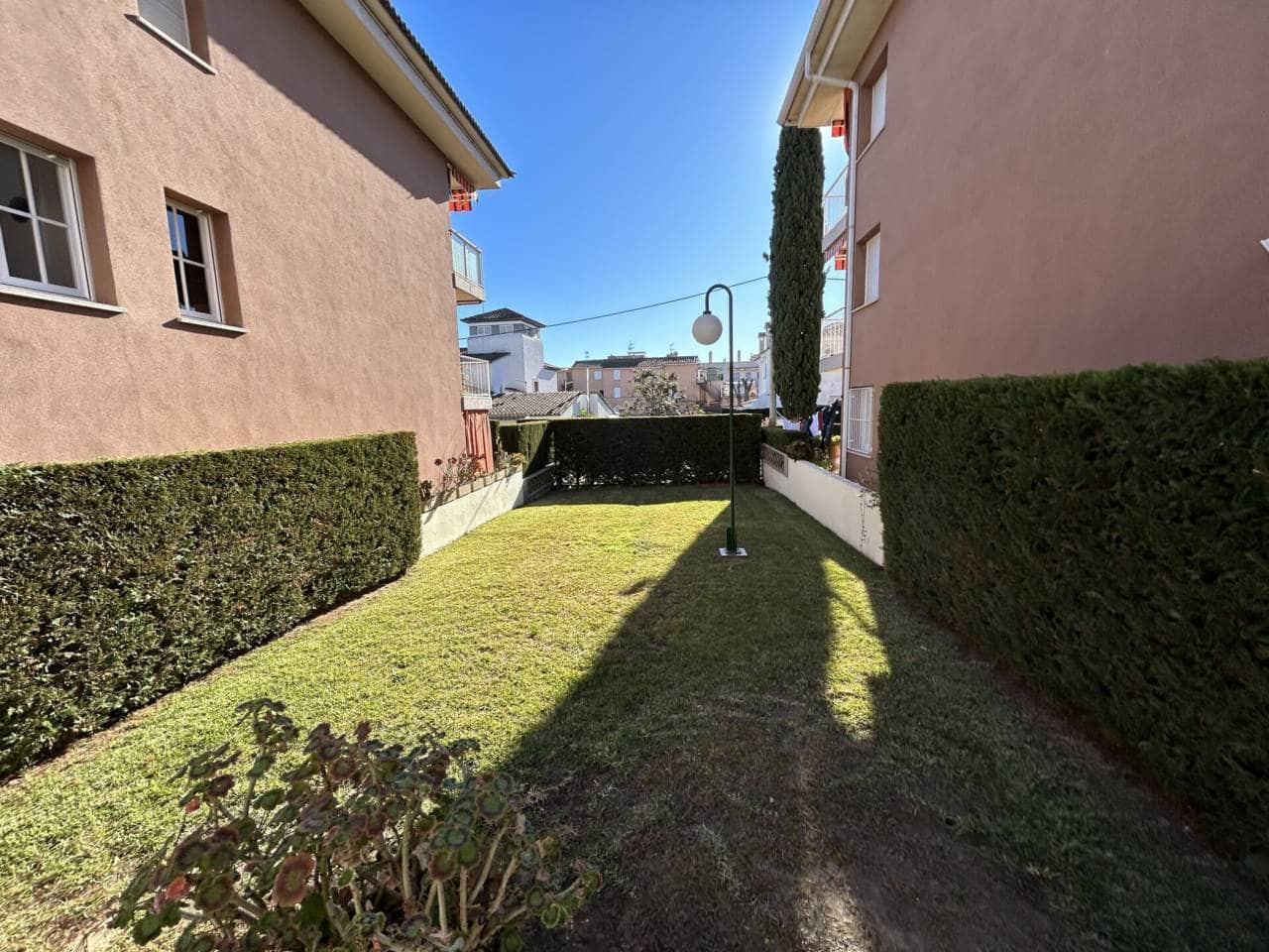 3 bedroom Flat for sale in Castell-Platja d'Aro - € 320,000 (Ref: 9395776)