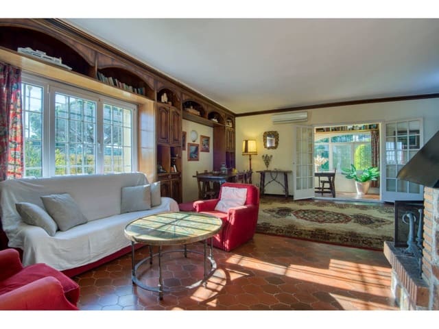 4 Zimmer Villa zu verkaufen in Castell-Platja d'Aro mit Pool Garage - 850.000 € (Ref: 9403182)