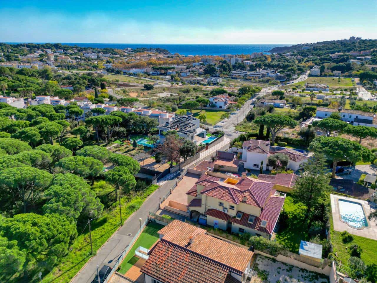 4 sypialnia Willa na sprzedaż w Castell-Platja d'Aro z basenem garażem - 850 000 € (Ref: 9403182)