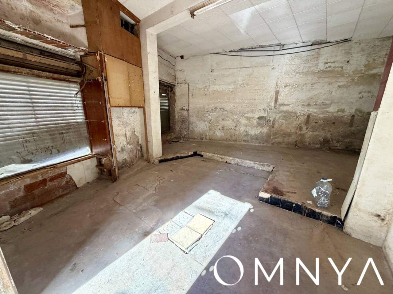 9 bedroom Apartment for sale in Sant Feliu de Guixols - € 300,000 (Ref: 9419590)