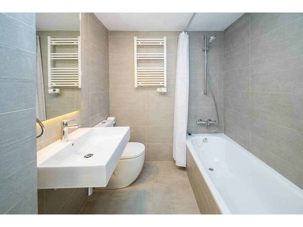 3 Zimmer Wohnung zu verkaufen in Castell-Platja d'Aro mit Pool - 530.000 € (Ref: 9445883)