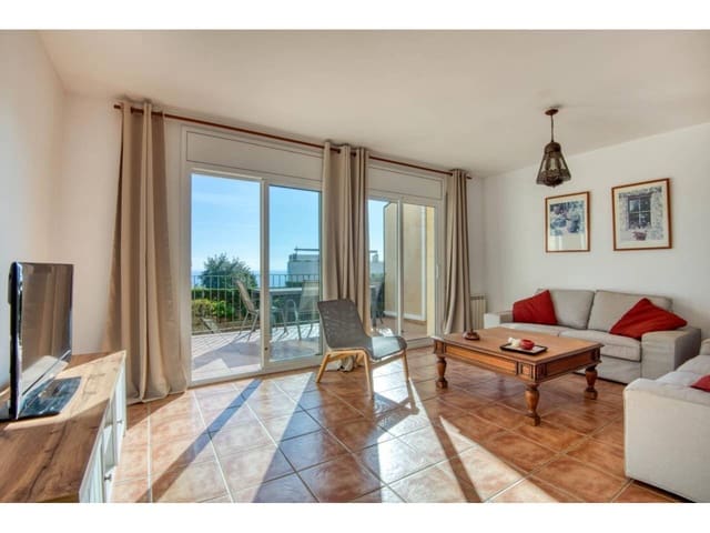 3 soveværelse Byhus til salg i Sant Feliu de Guíxols med swimmingpool - € 530.000 (Ref: 9445885)