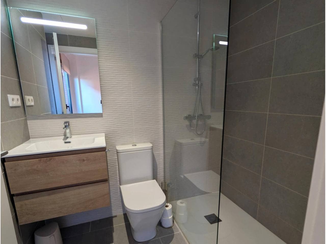 Piso de 2 habitaciones en Sant Antoni de Calonge en venta con piscina - 370.000 € (Ref: 9451970)