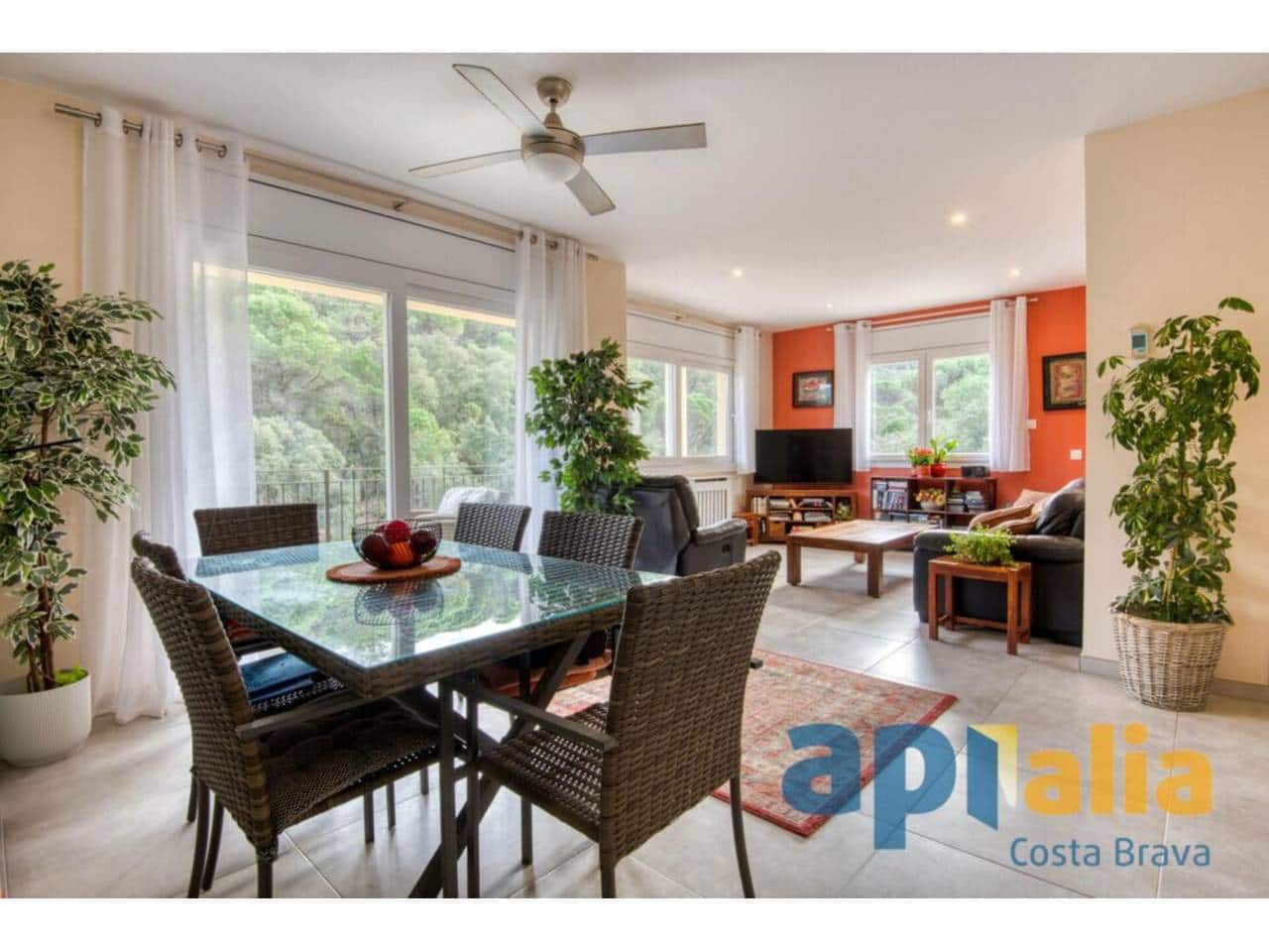 6 camera da letto Villa in vendita in Santa Cristina d'Aro con piscina - 795.000 € (Rif: 9465317)