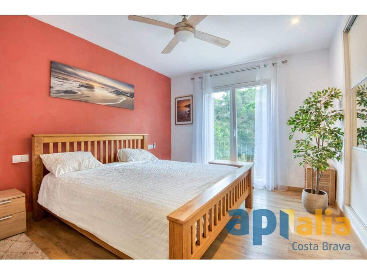 6 camera da letto Villa in vendita in Santa Cristina d'Aro con piscina - 795.000 € (Rif: 9465317)