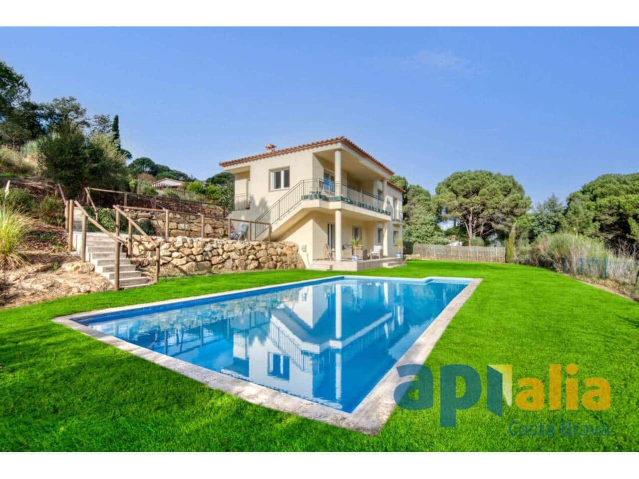 6 camera da letto Villa in vendita in Santa Cristina d'Aro con piscina - 795.000 € (Rif: 9465317)