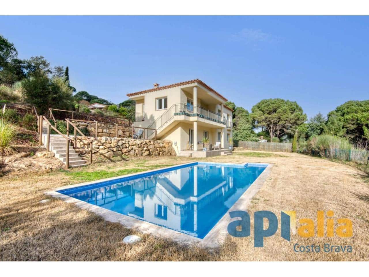 6 camera da letto Villa in vendita in Santa Cristina d'Aro con piscina - 795.000 € (Rif: 9465317)