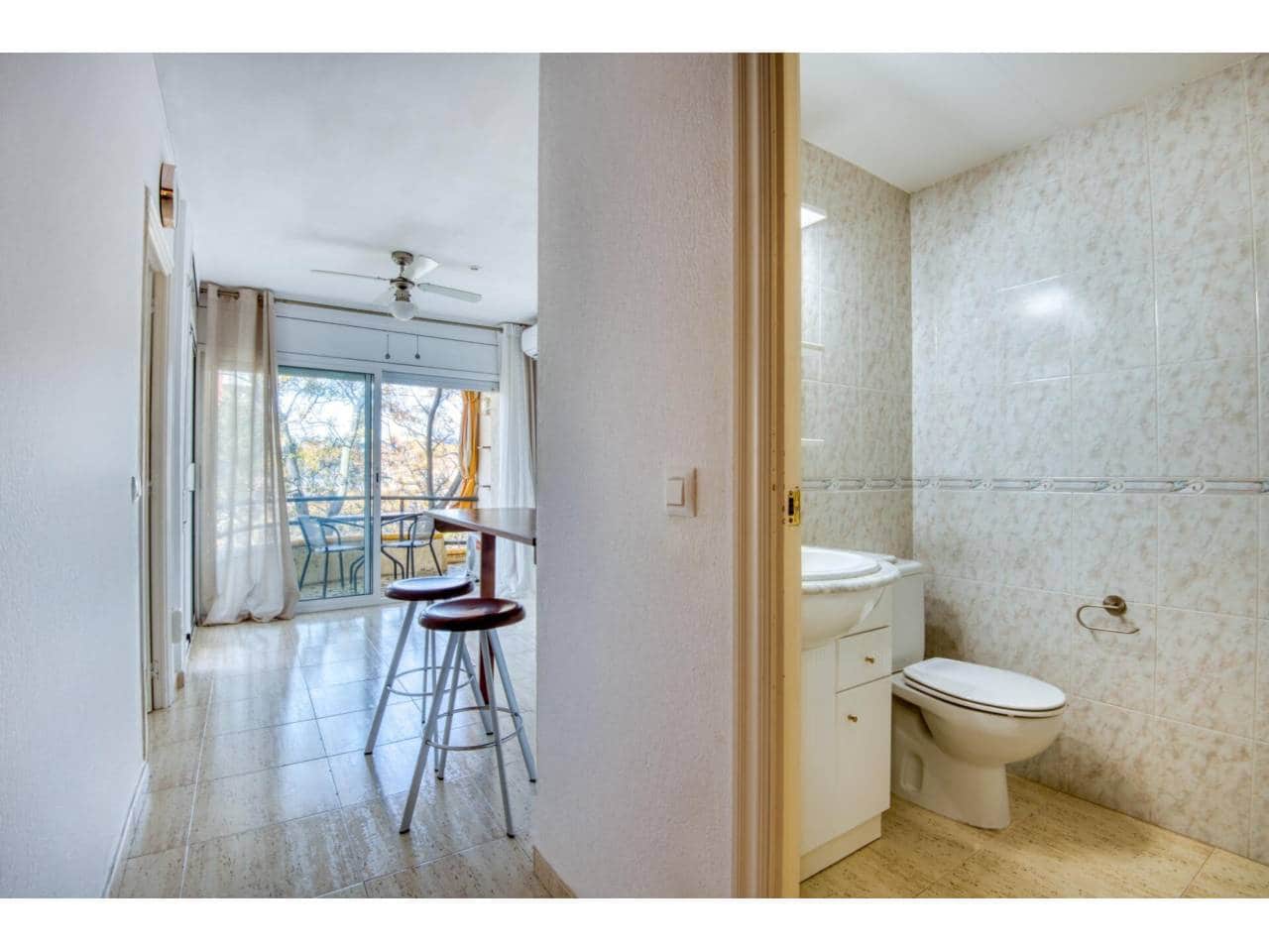 1 bedroom Flat for sale in Castell-Platja d'Aro - € 180,000 (Ref: 9494234)