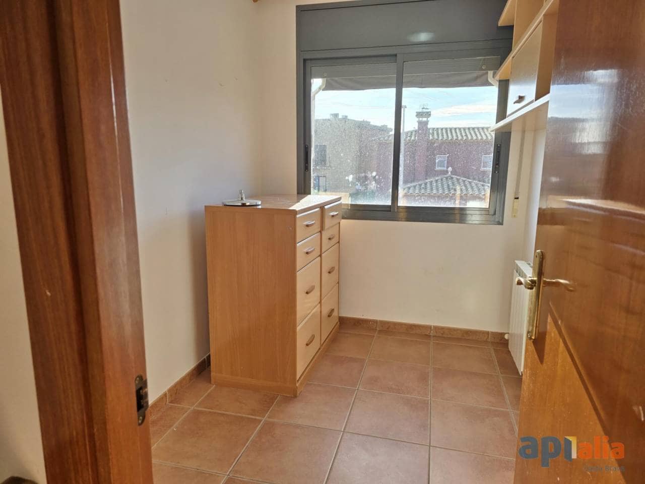 4 bedroom Townhouse for sale in Vall-llobrega - € 350,000 (Ref: 9494305)