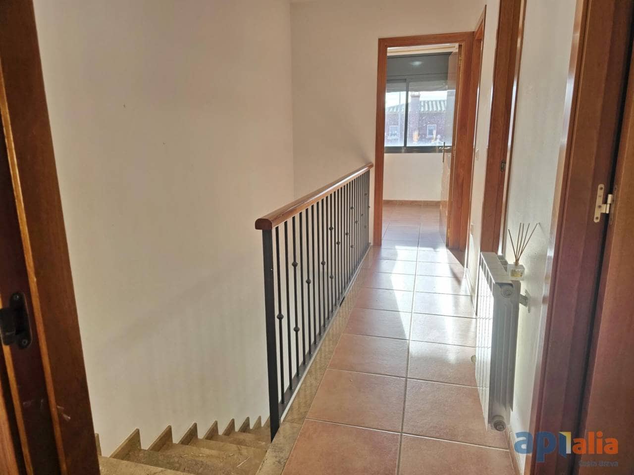 4 bedroom Townhouse for sale in Vall-llobrega - € 350,000 (Ref: 9494305)