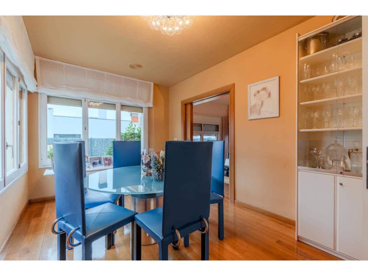 4 bedroom Villa for sale in Roses - € 598,000 (Ref: 9503700)