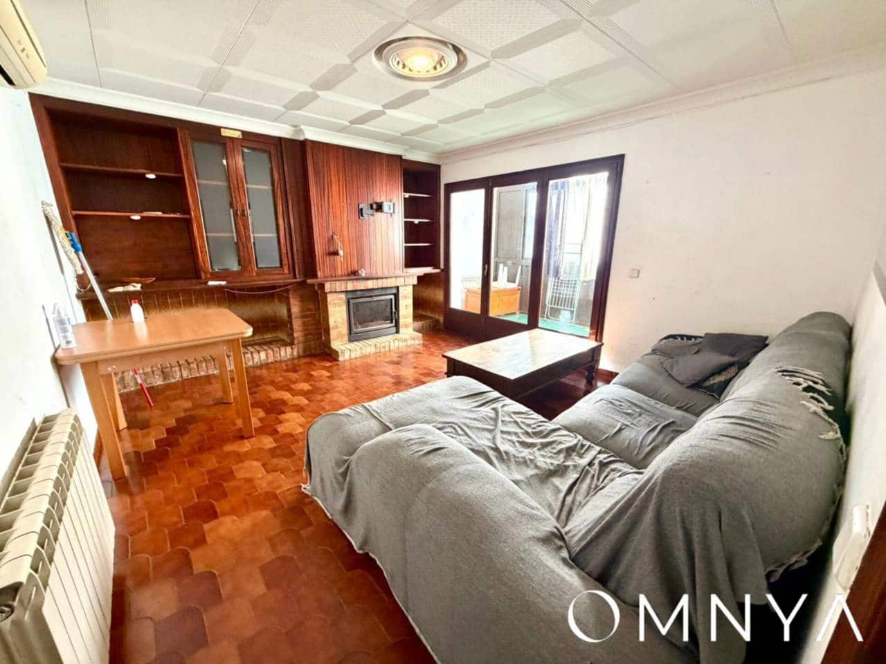 3 bedroom Flat for sale in Sant Feliu de Guixols - € 205,000 (Ref: 9518283)