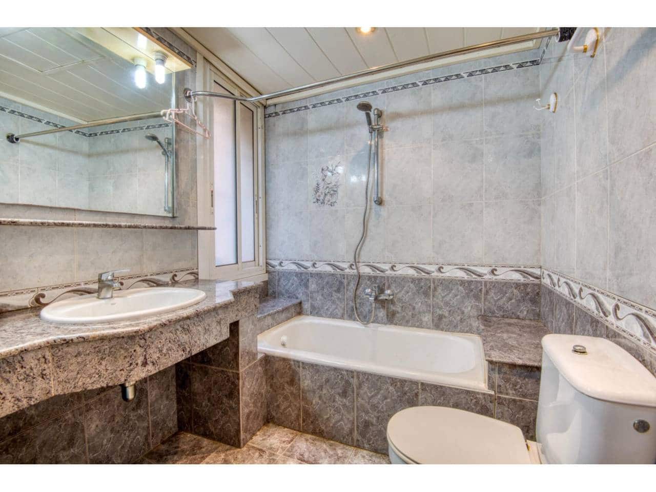 2 soveværelse Lejlighed til salg i Sant Feliu de Guixols - € 225.000 (Ref: 9547479)