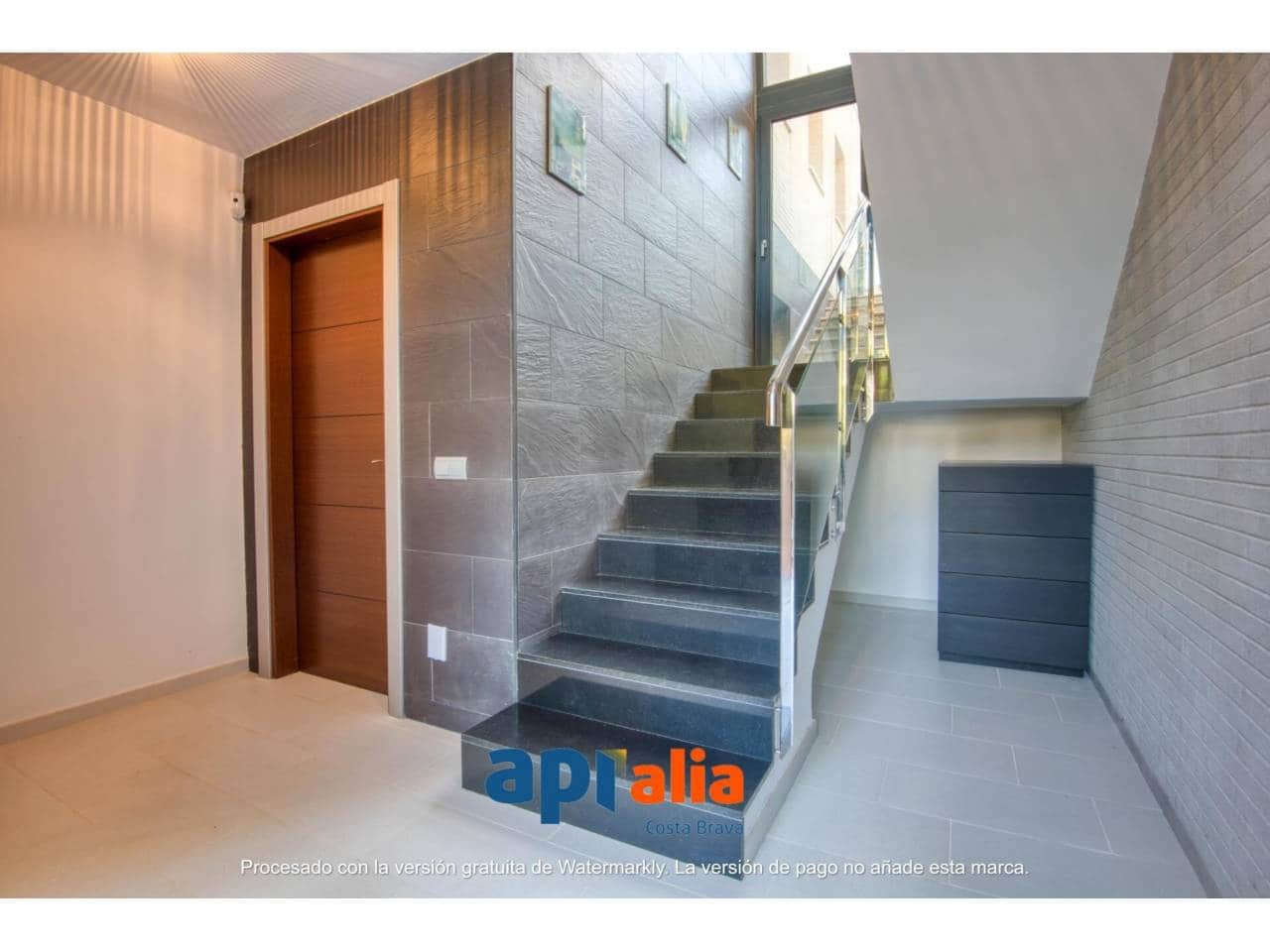 3 sovrum Villa till salu i Blanes med pool garage - 1 300 000 € (Ref: 9547481)