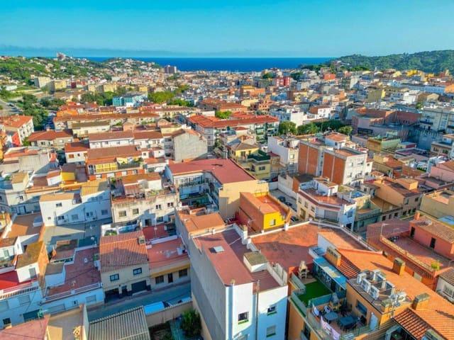 3 makuuhuone Asunto myytävänä paikassa Sant Feliu de Guíxols - 168 000 € (Ref: 9581386)