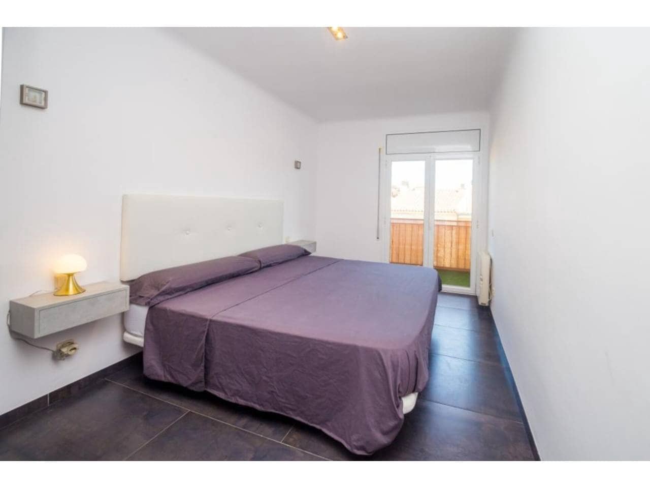 3 bedroom Flat for sale in Santa Cristina d'Aro - € 290,000 (Ref: 9585306)