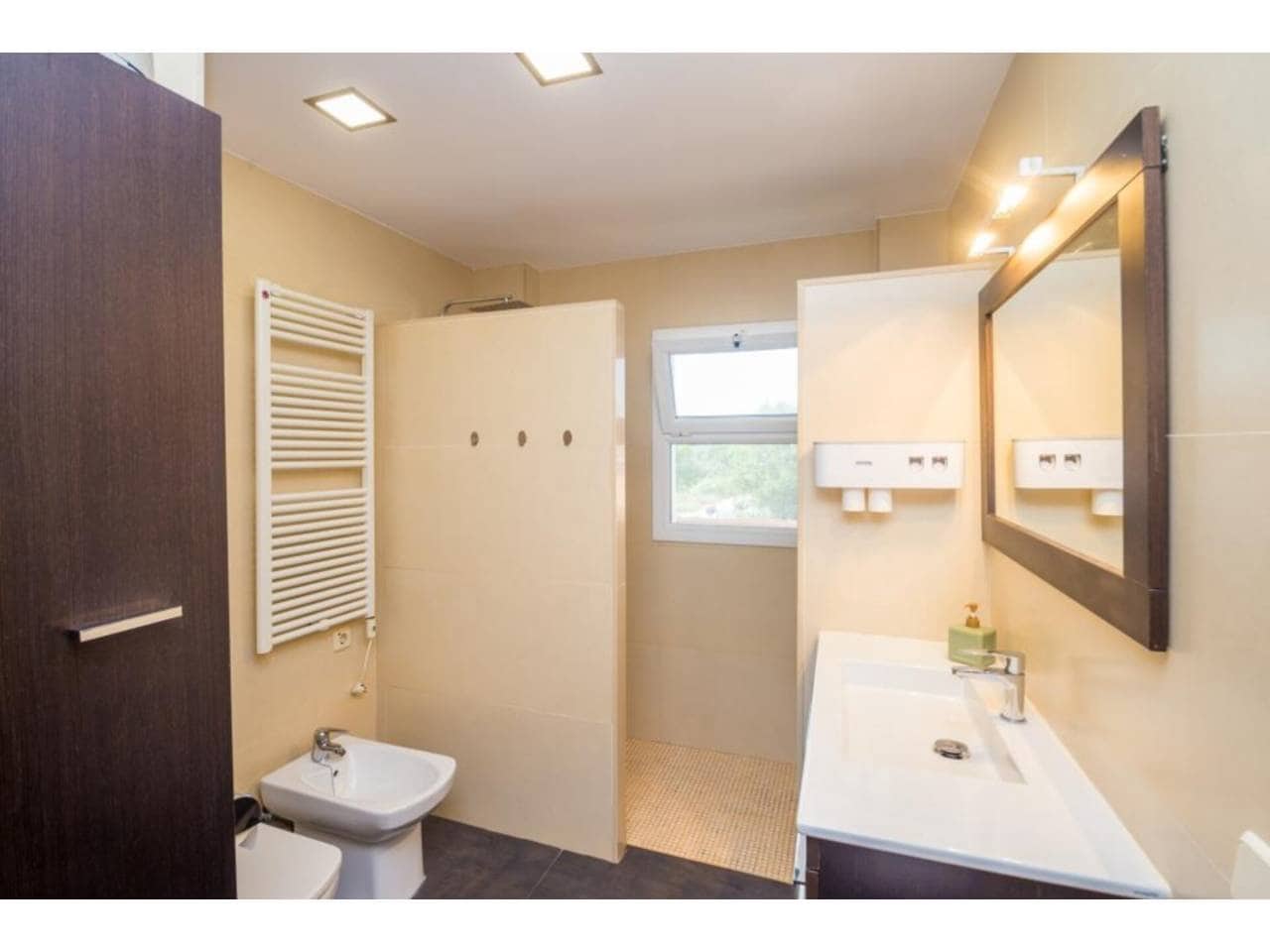 3 bedroom Flat for sale in Santa Cristina d'Aro - € 290,000 (Ref: 9585306)