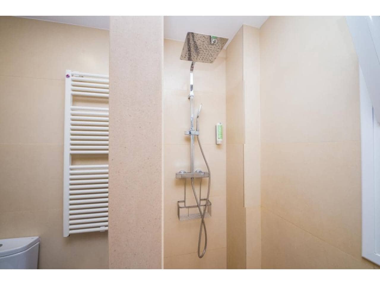 3 bedroom Flat for sale in Santa Cristina d'Aro - € 290,000 (Ref: 9585306)