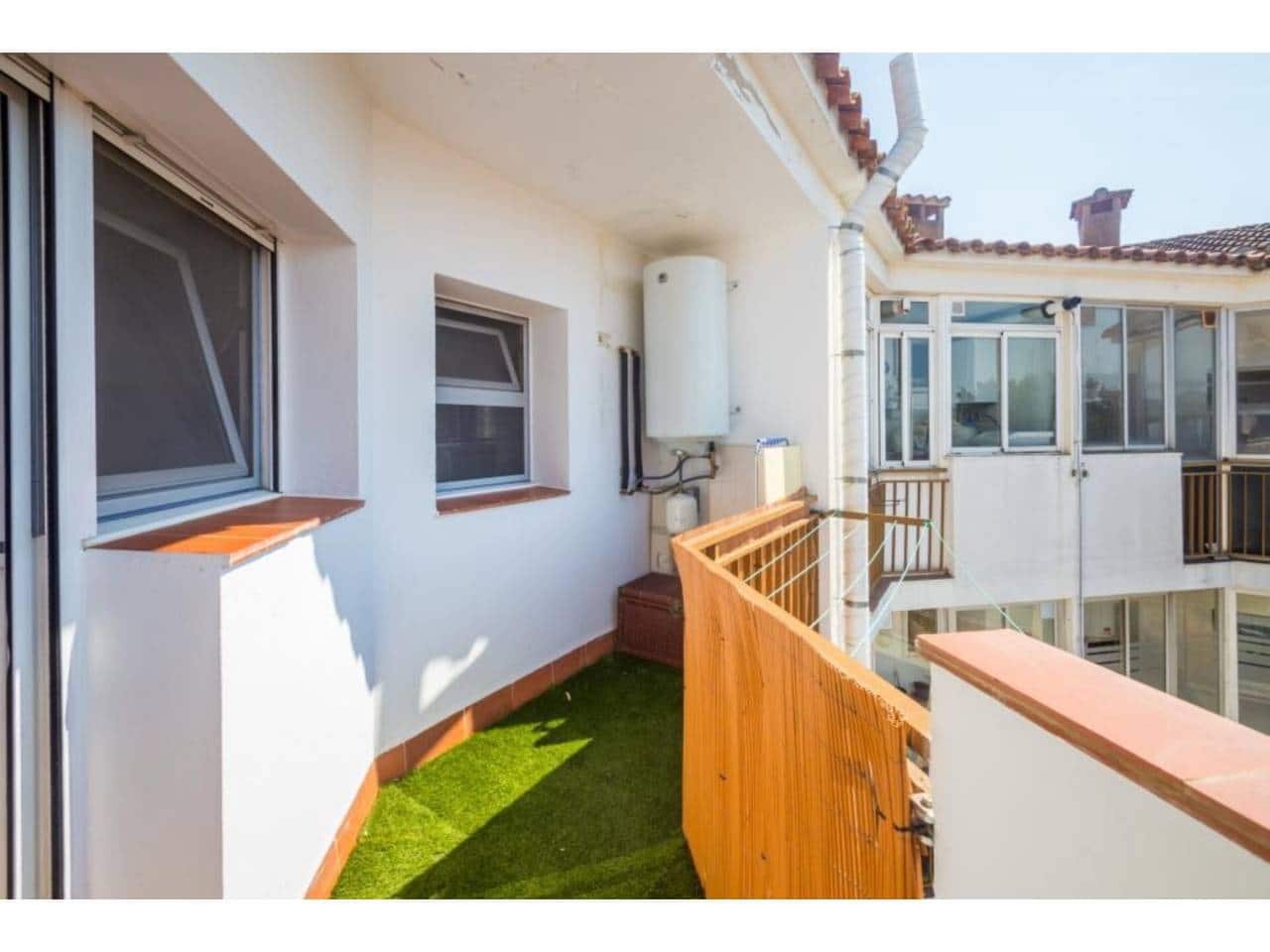 3 bedroom Flat for sale in Santa Cristina d'Aro - € 290,000 (Ref: 9585306)