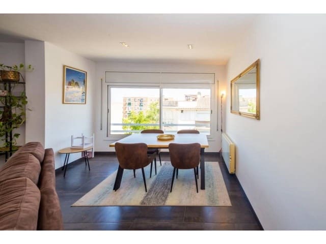 3 soveværelse Lejlighed til salg i Santa Cristina d'Aro - € 290.000 (Ref: 9585306)