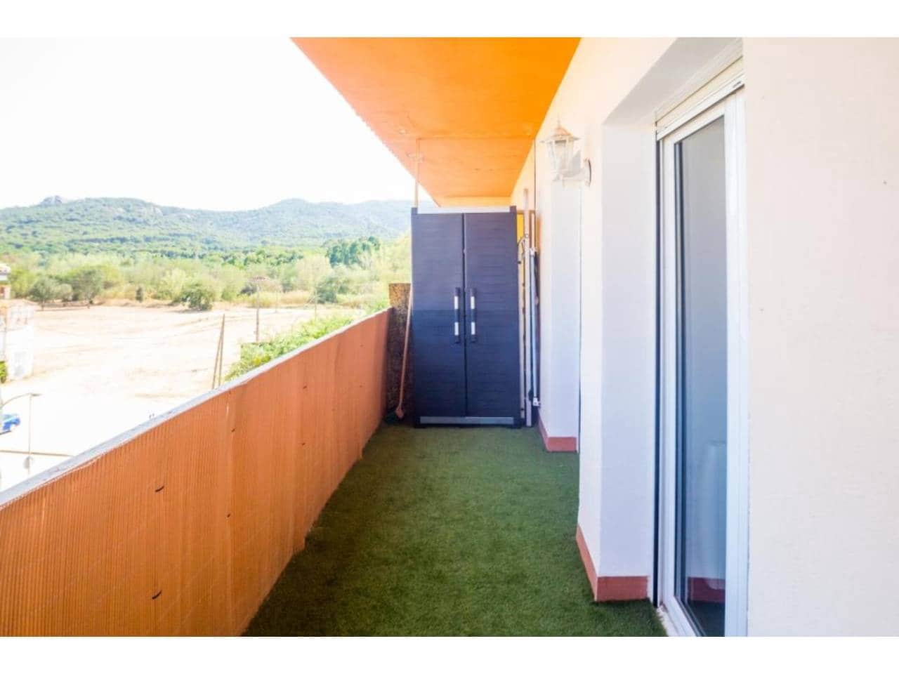 3 bedroom Flat for sale in Santa Cristina d'Aro - € 290,000 (Ref: 9585306)