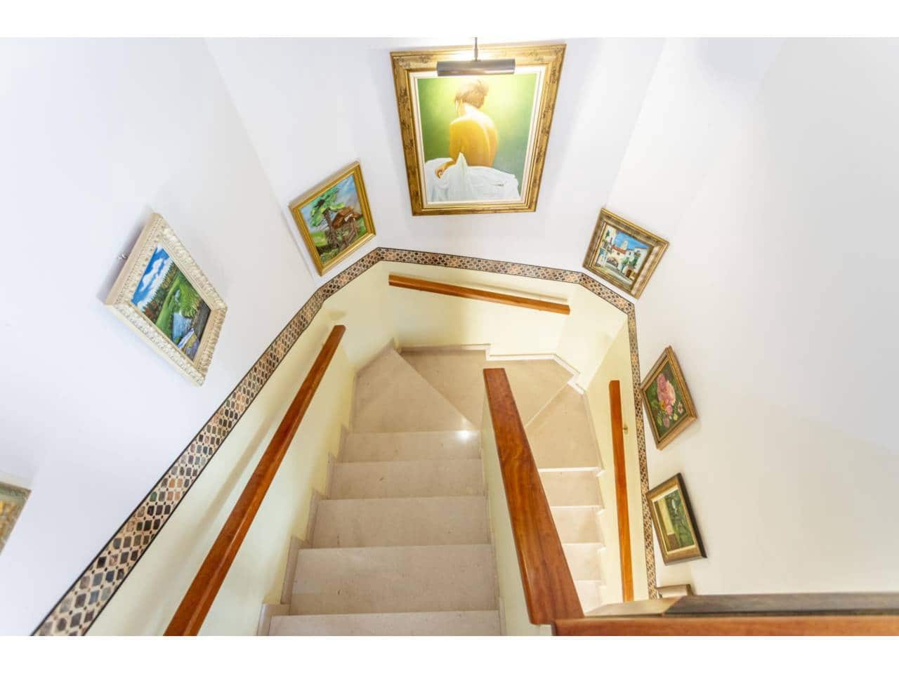 5 sovrum Semi-fristående Villa till salu i Caldes de Malavella med garage - 389 900 € (Ref: 9629484)