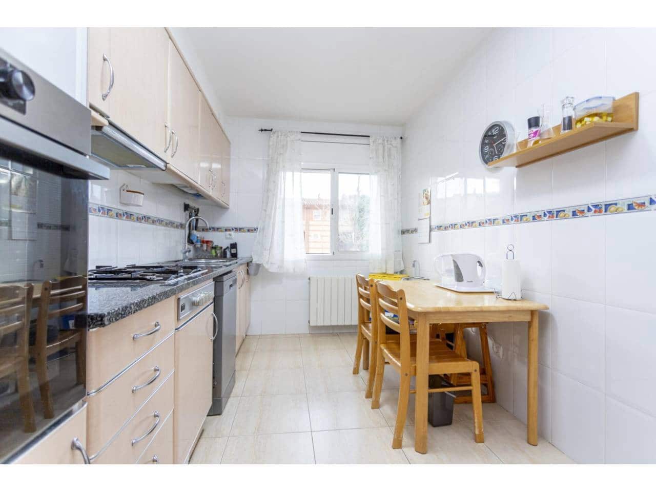 5 sovrum Semi-fristående Villa till salu i Caldes de Malavella med garage - 389 900 € (Ref: 9629484)