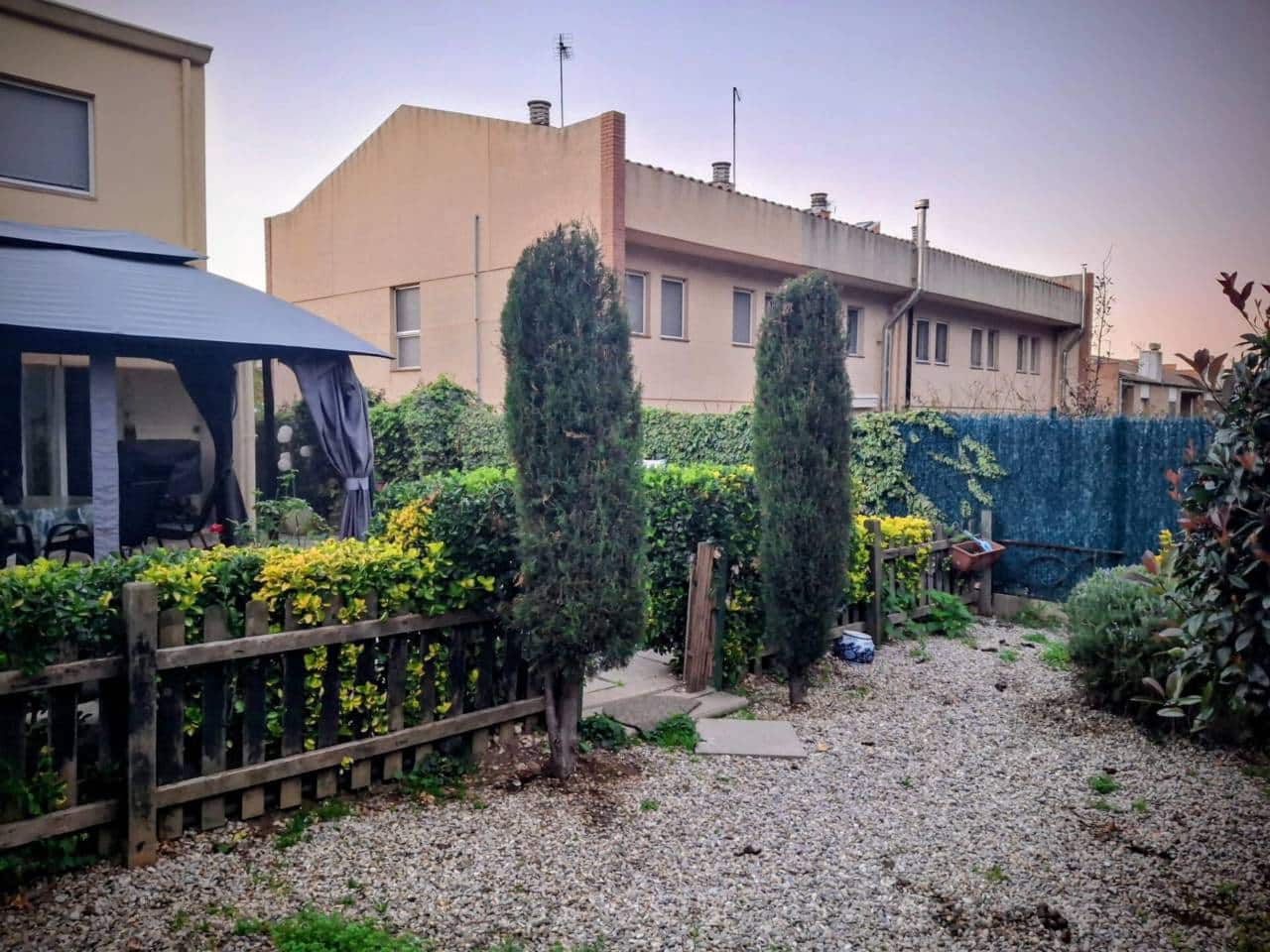 5 sovrum Semi-fristående Villa till salu i Caldes de Malavella med garage - 389 900 € (Ref: 9629484)