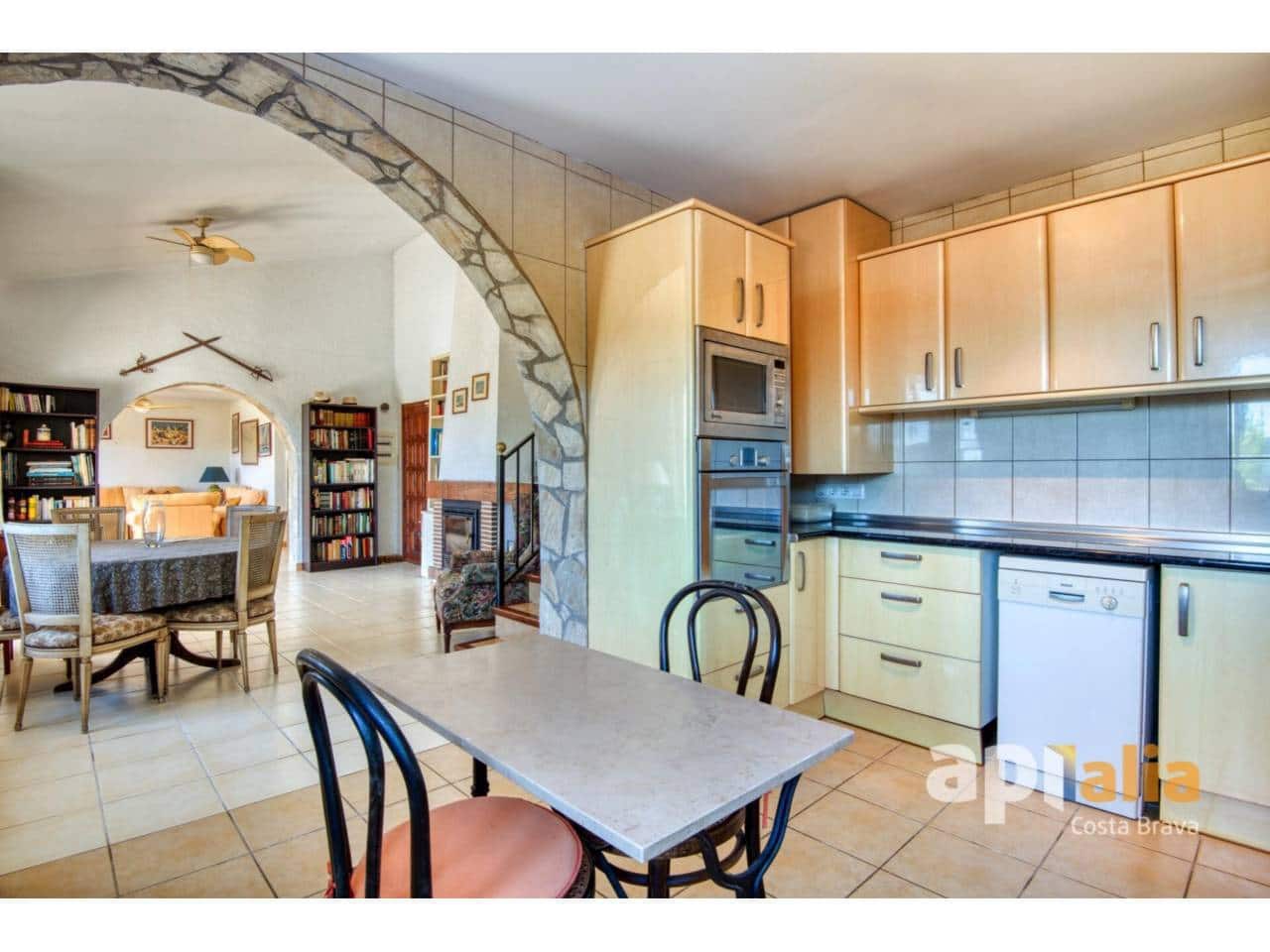 3 Zimmer Villa zu verkaufen in Calonge i Sant Antoni mit Pool - 429.898 € (Ref: 9633689)