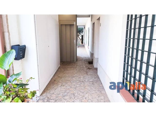 2 bedroom Flat for sale in Palamós - € 450,000 (Ref: 9643642)