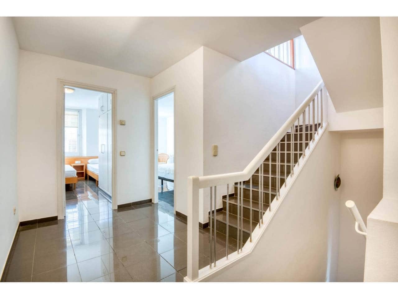 4 bedroom Townhouse for sale in Palafrugell with garage - € 428,000 (Ref: 9646742)