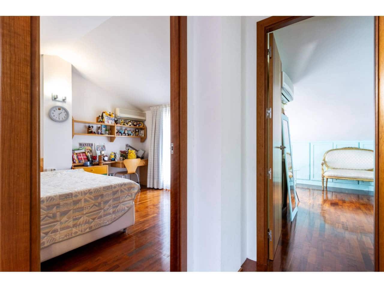 5 quarto Apartamento para venda em Sabadell - 455 000 € (Ref: 9651027)