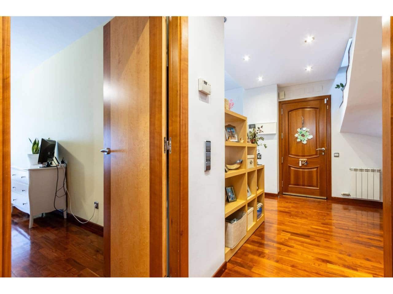 5 quarto Apartamento para venda em Sabadell - 455 000 € (Ref: 9651027)