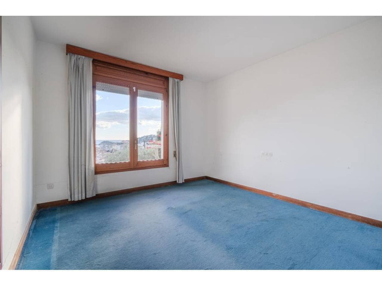 4 quarto Moradia para venda em Sant Feliu de Guixols com garagem - 750 000 € (Ref: 9658142)