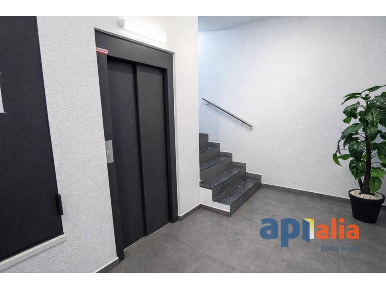 4 quarto Apartamento para venda em Palamos - 350 000 € (Ref: 9697934)