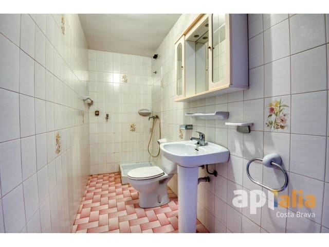 5 bedroom Villa for sale in Calonge i Sant Antoni with pool garage - € 875,000 (Ref: 9697935)