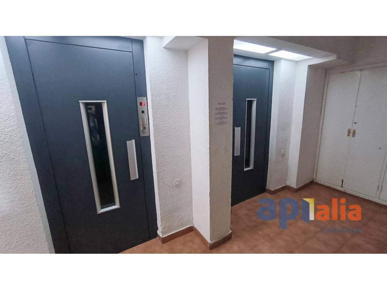 2 bedroom Flat for sale in Castell-Platja d'Aro - € 320,000 (Ref: 9709454)