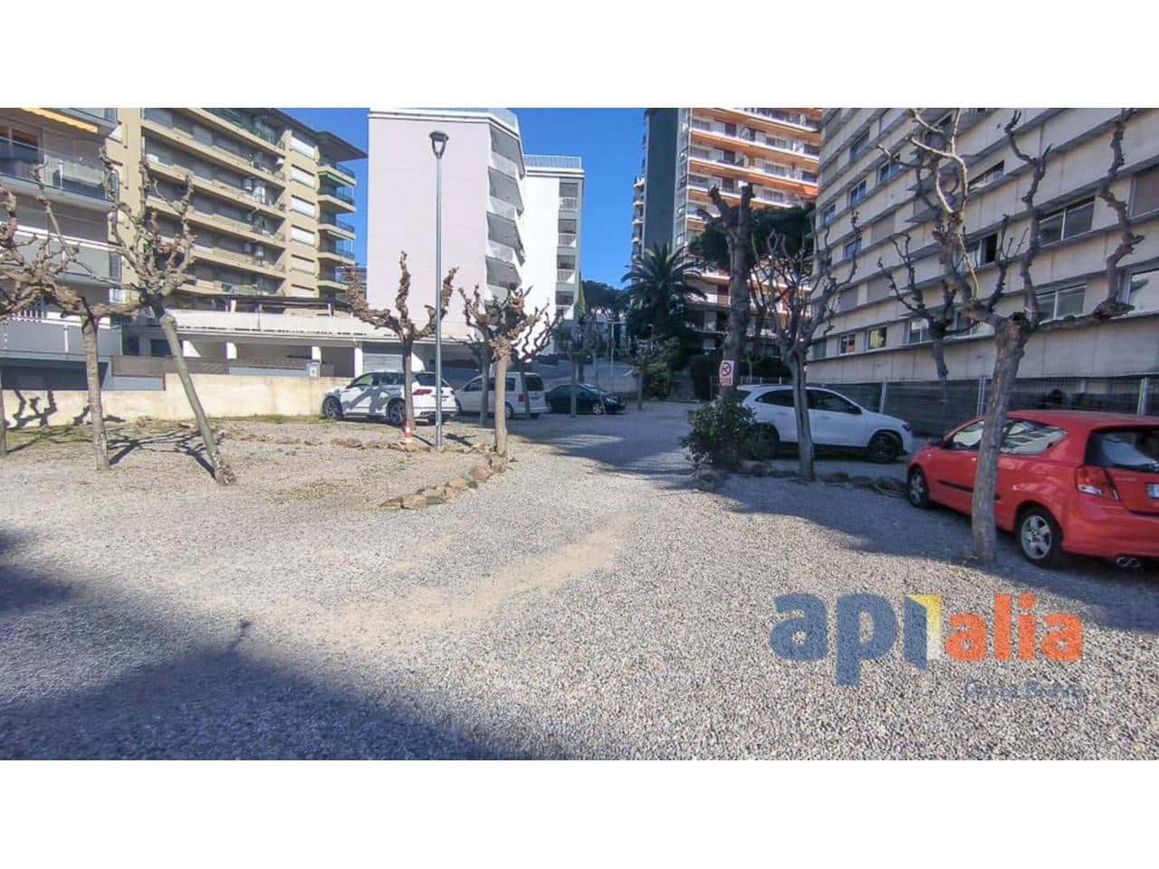2 bedroom Flat for sale in Castell-Platja d'Aro - € 320,000 (Ref: 9709454)