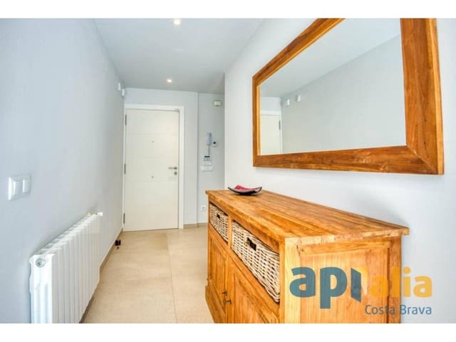 4 sypialnia Willa na sprzedaż w Castell-Platja d'Aro z basenem - 790 000 € (Ref: 9731538)