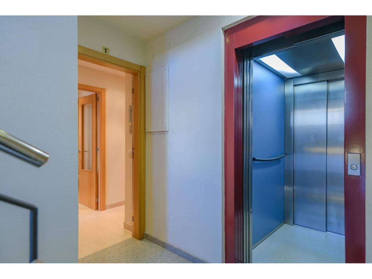 3 sypialnia Mieszkanie na sprzedaż w Tossa de Mar z garażem - 275 000 € (Ref: 9734984)