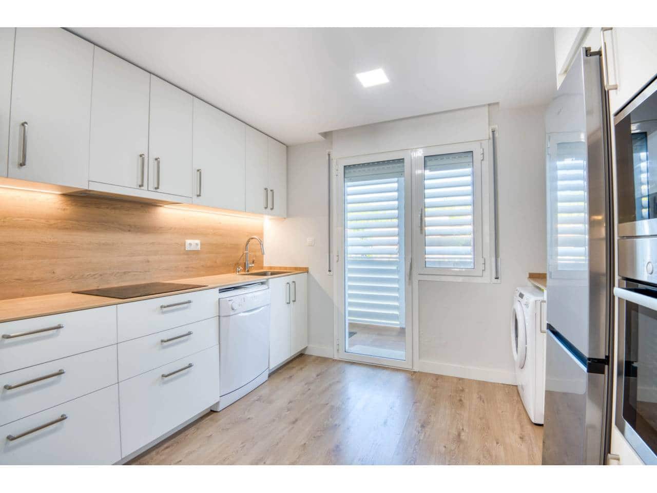 3 soveværelse Lejlighed til salg i Sant Feliu de Guixols med swimmingpool garage - € 649.000 (Ref: 9741436)