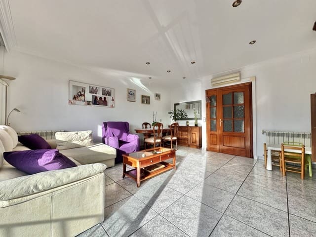 4 camera da letto Villetta a Schiera in vendita in Castell-Platja d'Aro con garage - 420.000 € (Rif: 9741437)