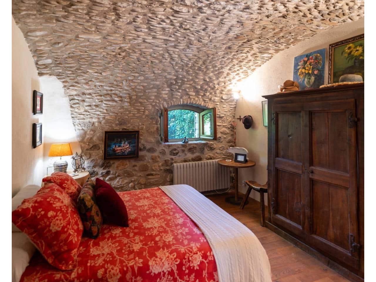 5 soverom Villa til salgs i Esponella med svømmebasseng garasje - € 1 300 000 (Ref: 9761608)