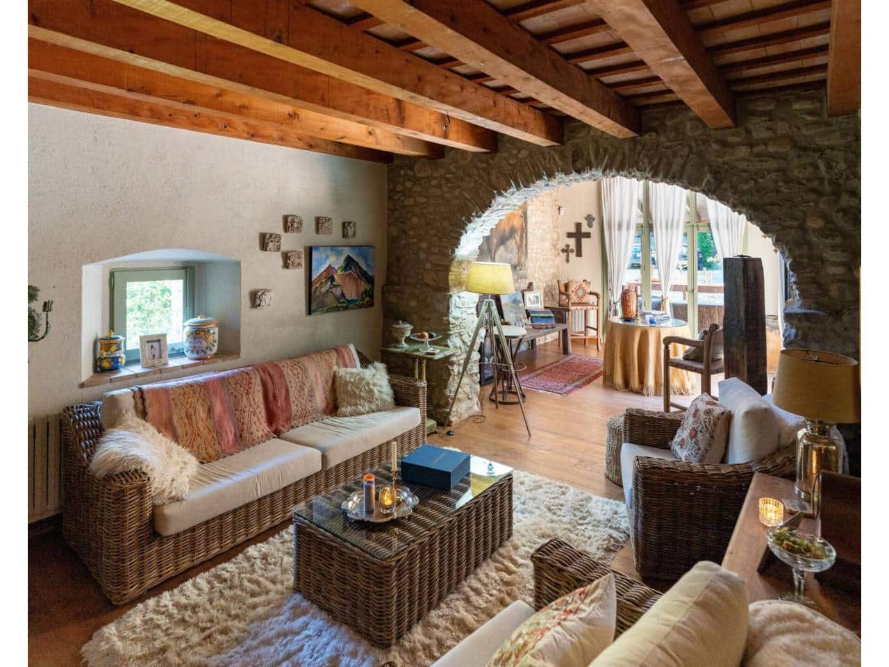 5 soverom Villa til salgs i Esponella med svømmebasseng garasje - € 1 300 000 (Ref: 9761608)