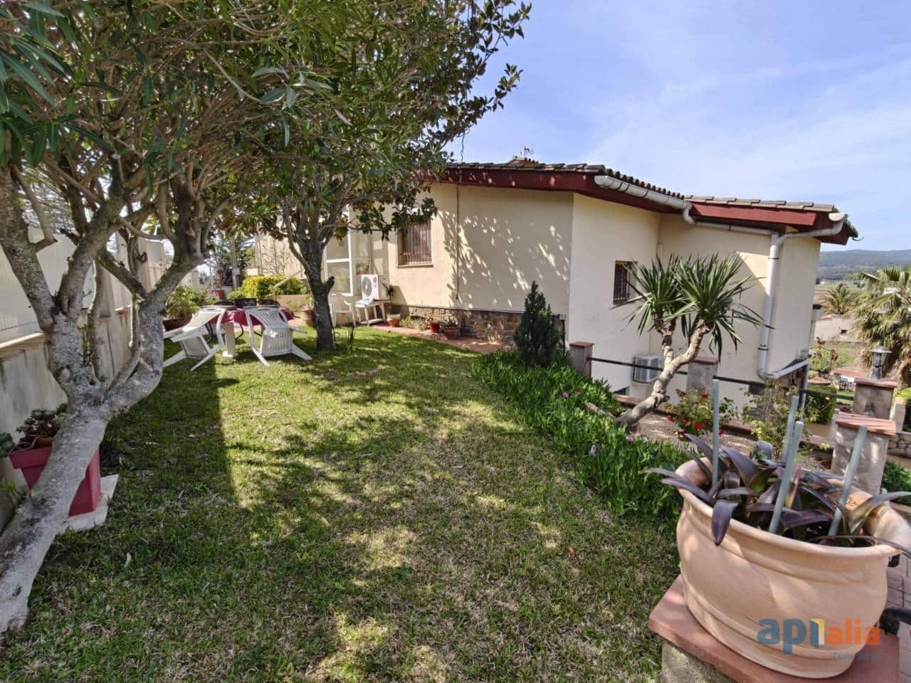 4 sypialnia Willa na sprzedaż w Calonge i Sant Antoni z garażem - 565 000 € (Ref: 9770177)