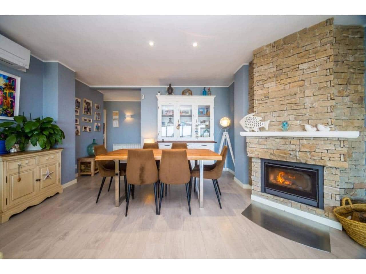 3 sovrum Lägenhet till salu i Castell-Platja d'Aro - 380 000 € (Ref: 9772579)