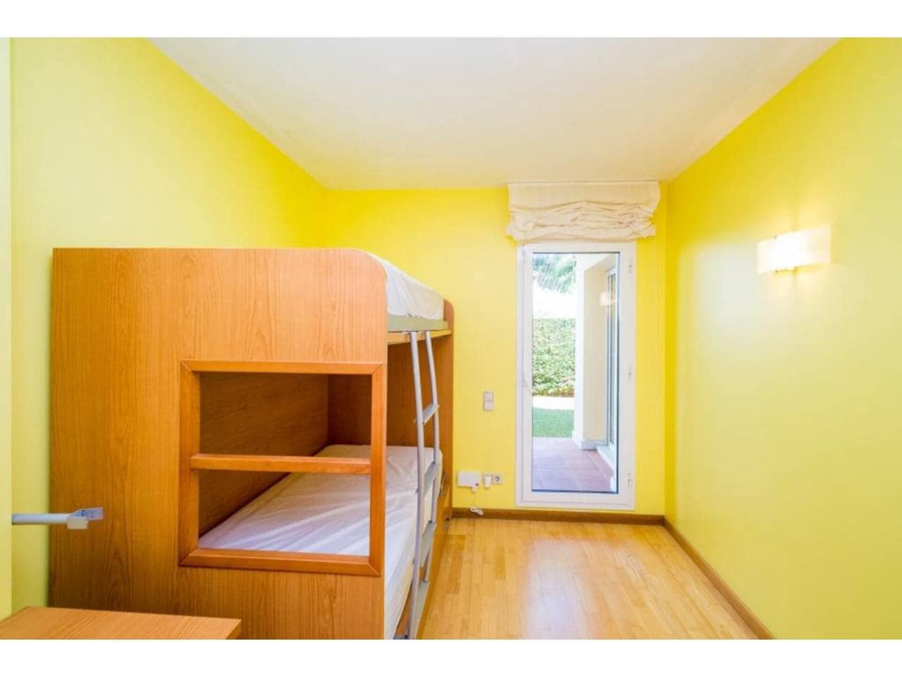 2 makuuhuone Asunto myytävänä paikassa Castell-Platja d'Aro mukana uima-altaan - 465 000 € (Ref: 9807546)